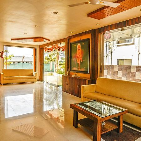 Oyo 4316 Hotel Sai Empire Shirdi Exterior photo