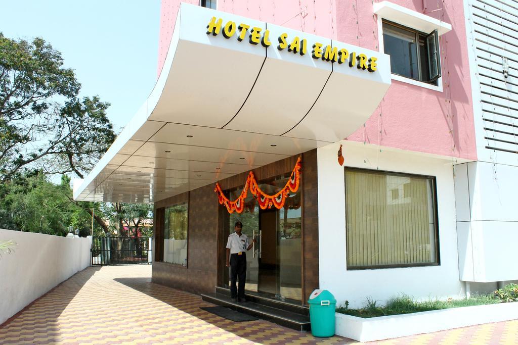 Oyo 4316 Hotel Sai Empire Shirdi Exterior photo